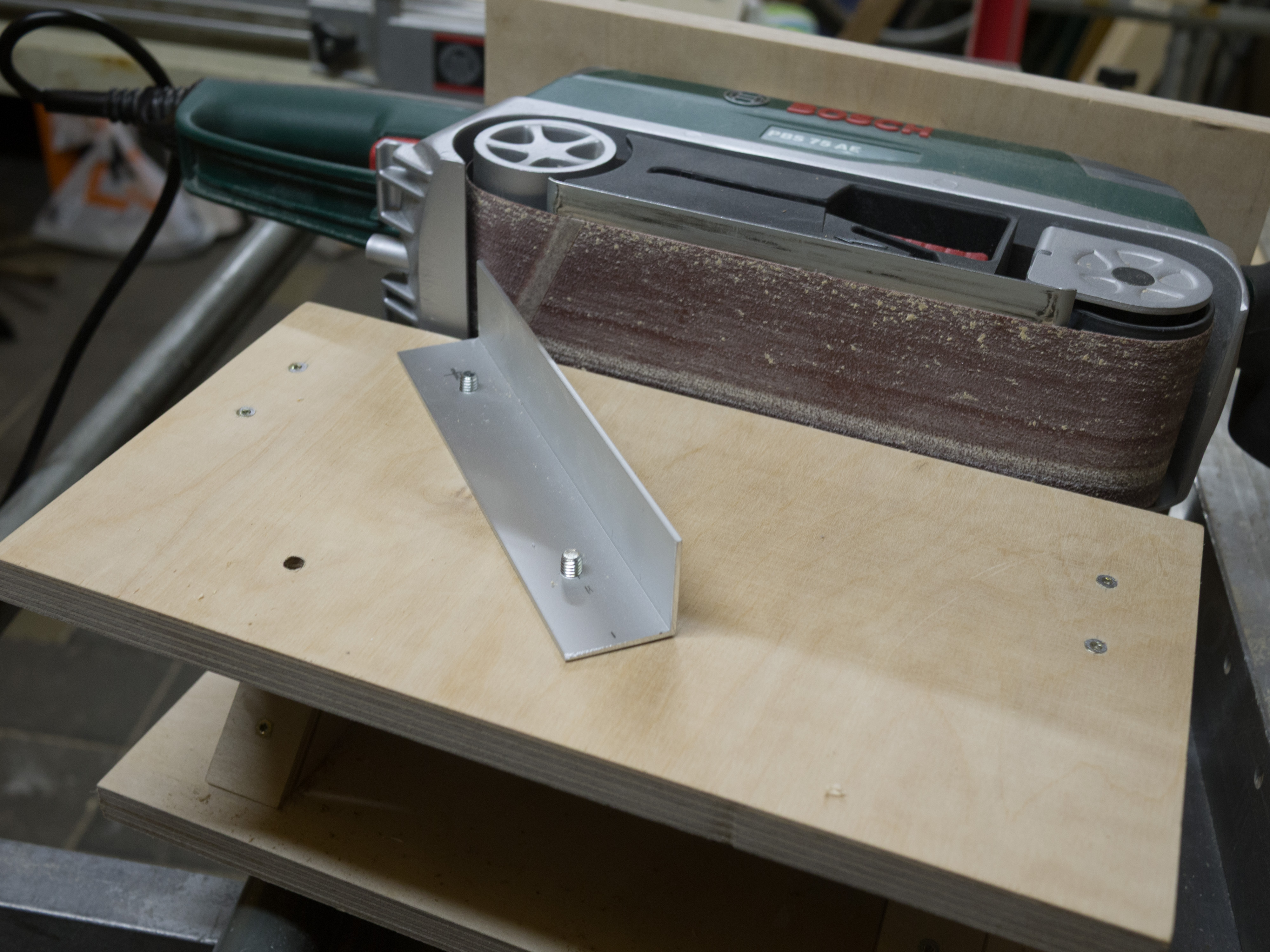 20151228 Bandschleiferstation 013